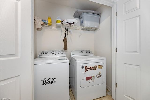 8 Coriander Court, Greensboro, NC 27406