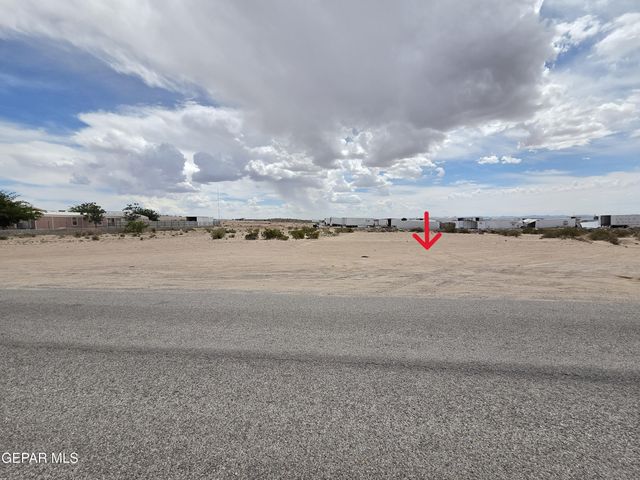 14188 Fortuna Street, Clint, TX 79928