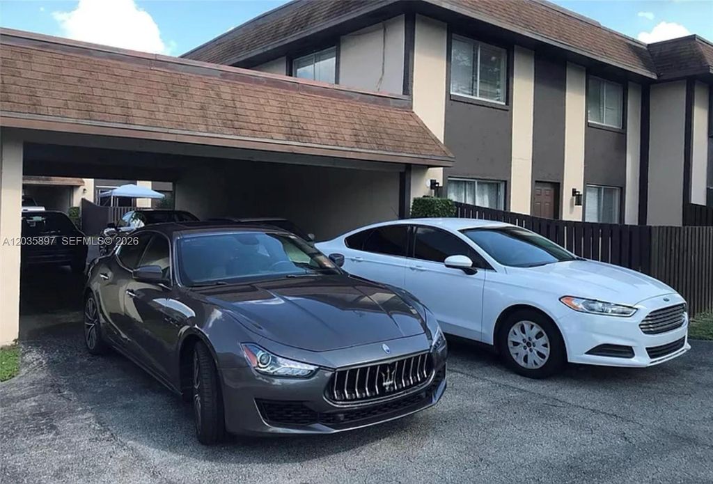 2148 Sherwood Forest Boulevard 1, West Palm Beach, FL 33415