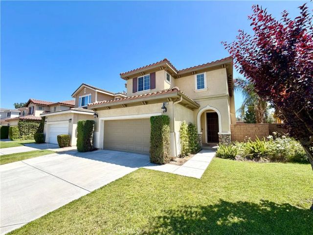 33517 Cedar Creek Lane, Lake Elsinore, CA 92532