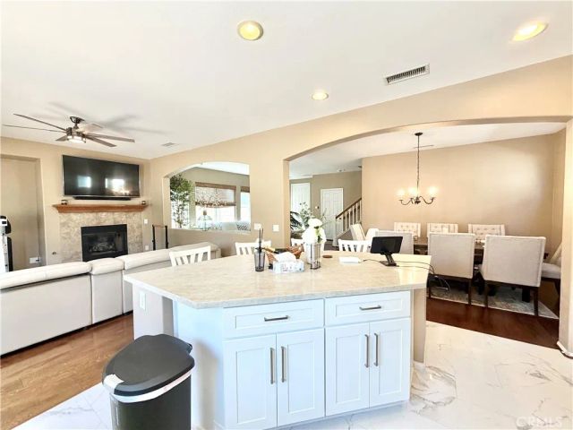 33517 Cedar Creek Lane, Lake Elsinore, CA 92532