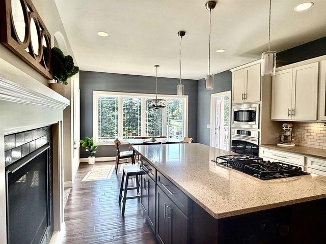 1401 Blue Ridge Trail, Waunakee, WI 53597