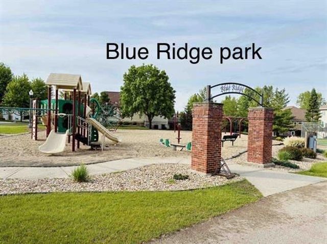 1401 Blue Ridge Trail, Waunakee, WI 53597