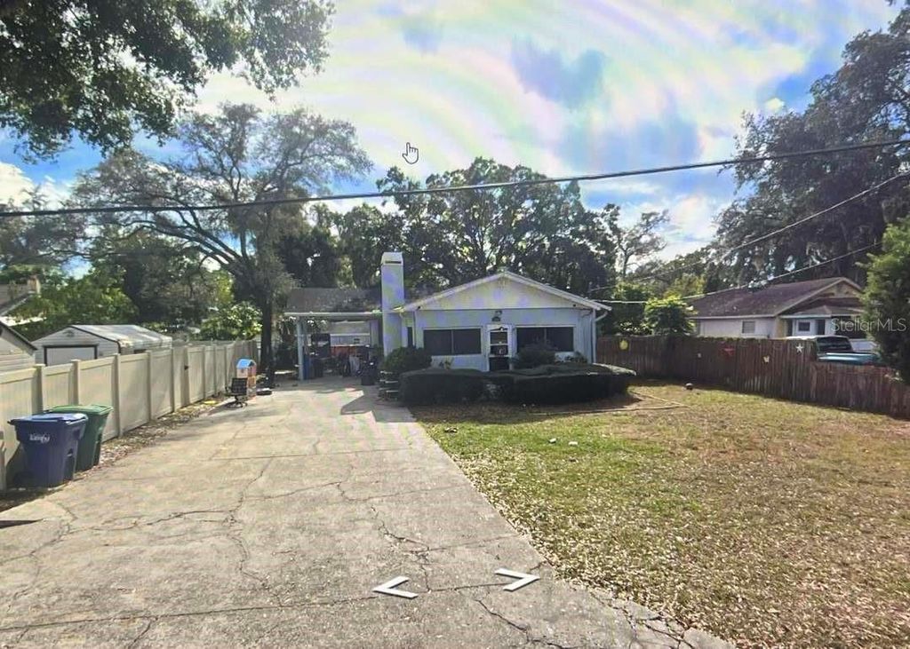 1304 W BURGER STREET, Tampa, FL 33604