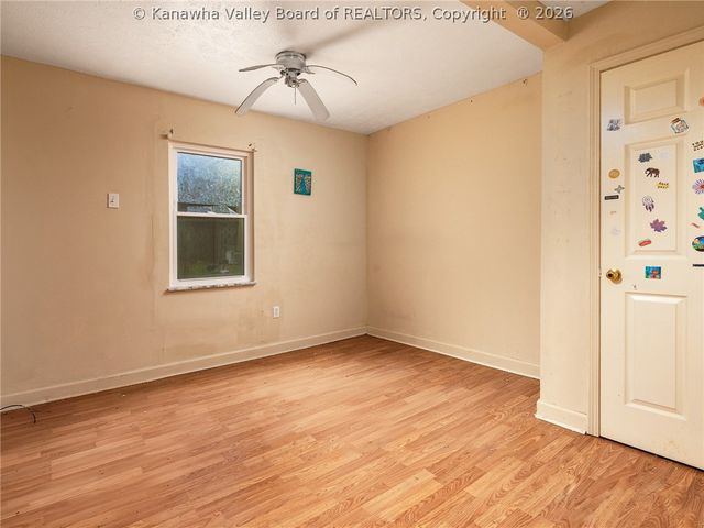 544 Cane Fork Lane, St Albans, WV 25177