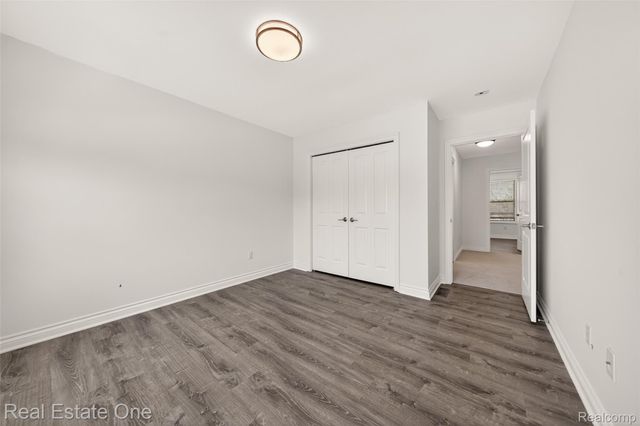4702 Mankato Avenue, Royal Oak, MI 48073