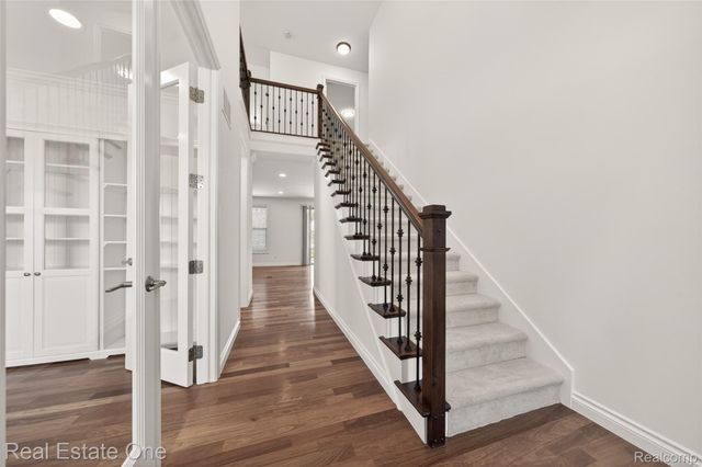 4702 Mankato Avenue, Royal Oak, MI 48073