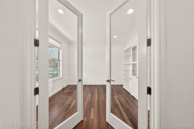 4702 Mankato Avenue, Royal Oak, MI 48073