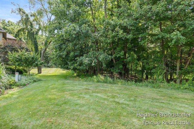 7670 Wood Violet Court, Ada, MI 49301