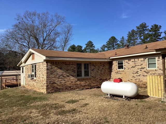 2361 Hwy 19 North, Prescott, AR 71857