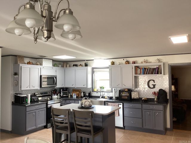 2361 Hwy 19 North, Prescott, AR 71857