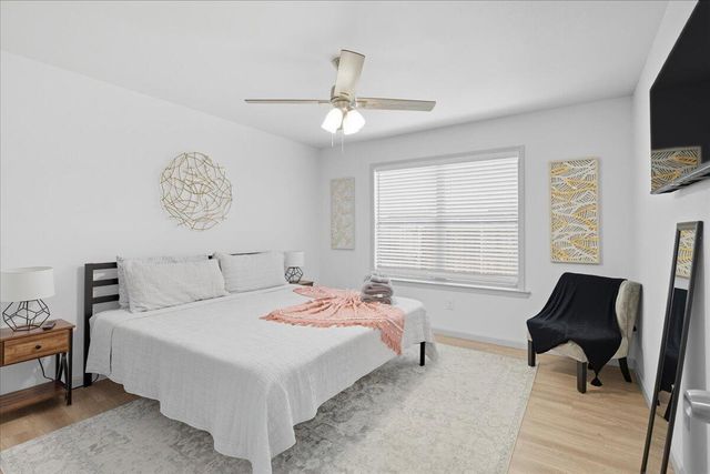 1202 N Evanston Avenue, Lubbock, TX 79416