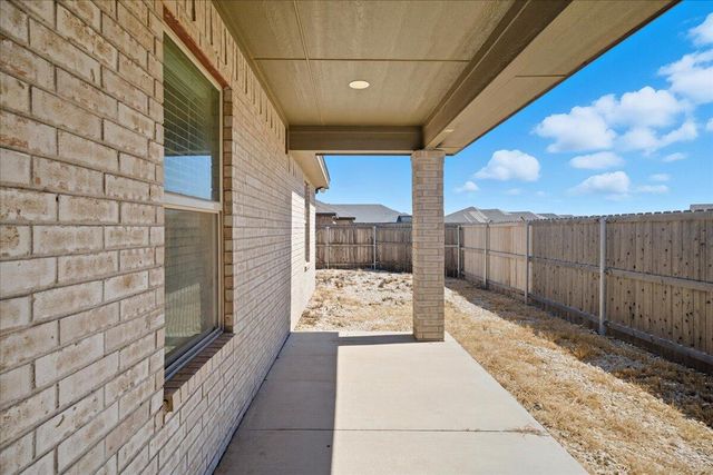 1202 N Evanston Avenue, Lubbock, TX 79416