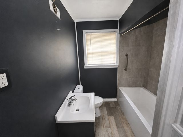 1010 Winters Street, Dallas, TX 75216