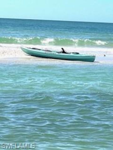 6040 Pelican Bay BLVD # D101, Naples, FL 34108