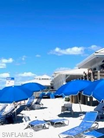 6040 Pelican Bay BLVD # D101, Naples, FL 34108