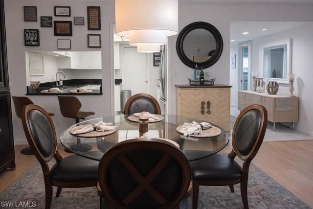 6040 Pelican Bay BLVD # D101, Naples, FL 34108