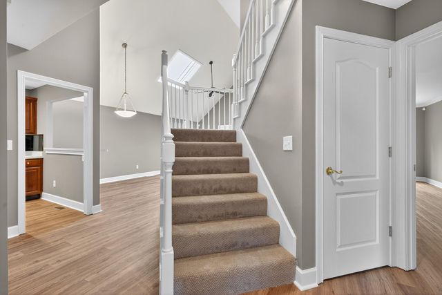 2308 Stone Garden Lane, Lexington, KY 40513