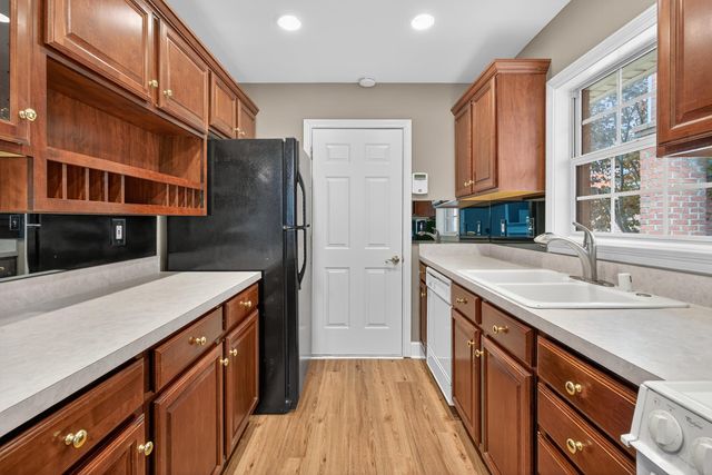 2308 Stone Garden Lane, Lexington, KY 40513