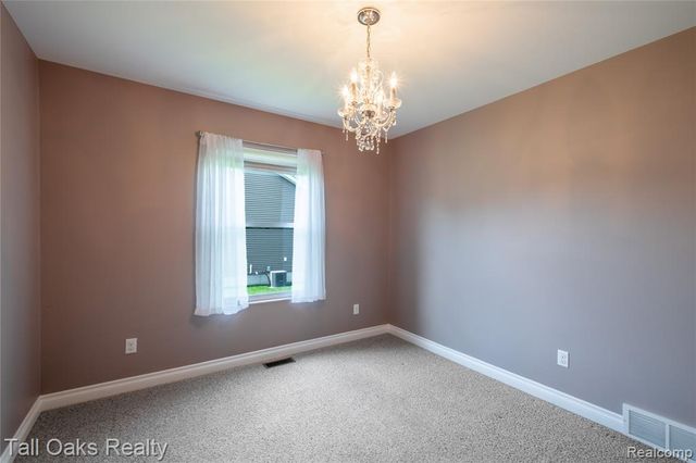291 Golfside Drive, Lapeer, MI 48446