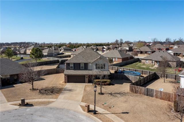 5005 Bay Court, Rogers, AR 72758