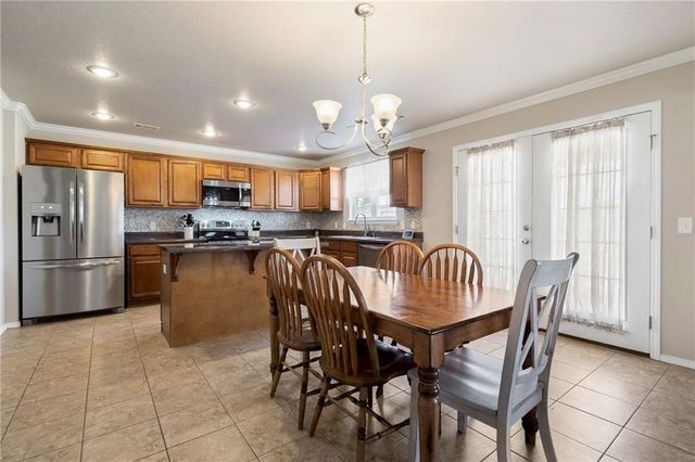 5005 Bay Court, Rogers, AR 72758