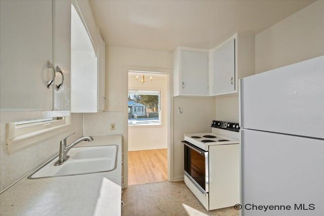 1920 E 22ND ST, Cheyenne, WY 82001