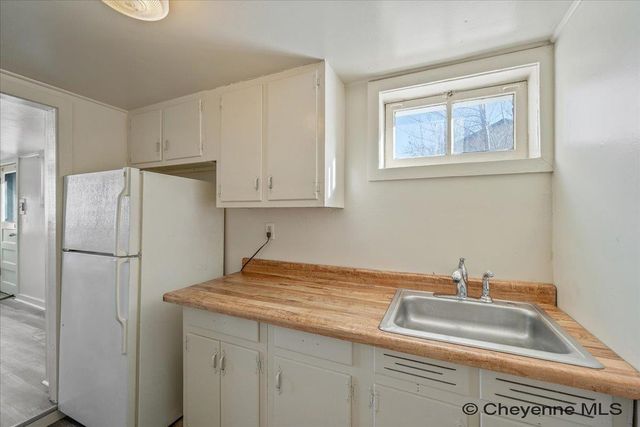 1920 E 22ND ST, Cheyenne, WY 82001