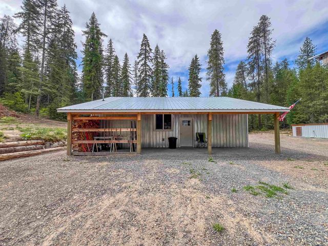 3402 Larkspur Way, Kettle Falls, WA 99141