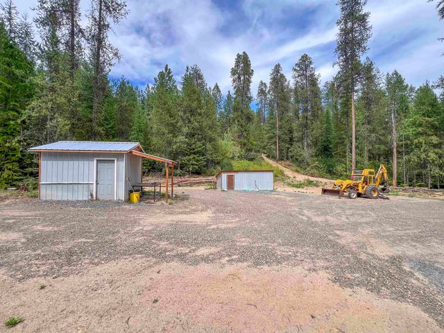 3402 Larkspur Way, Kettle Falls, WA 99141