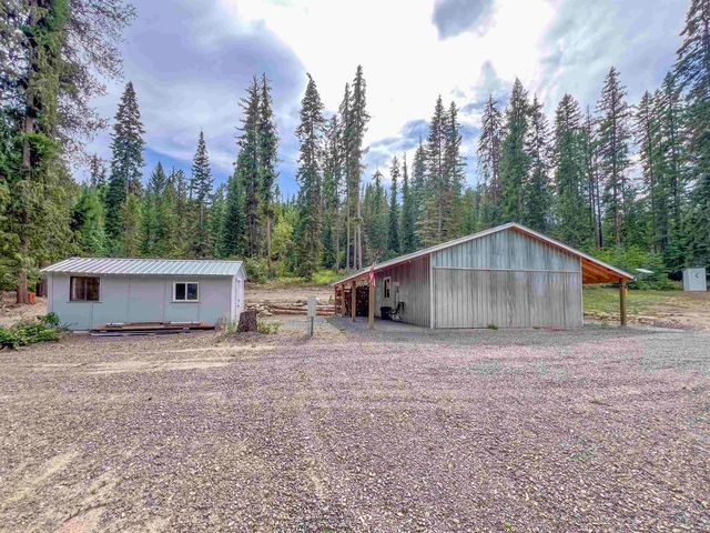 3402 Larkspur Way, Kettle Falls, WA 99141