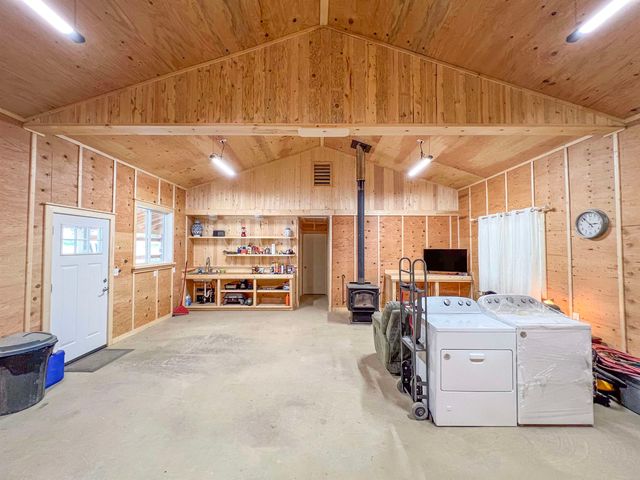 3402 Larkspur Way, Kettle Falls, WA 99141