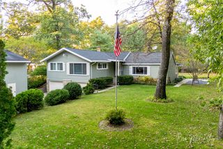 1926 Fir Avenue, Holton, MI 49425