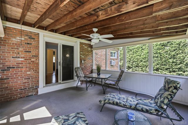 183 N Oak Street, Massapequa, NY 11758