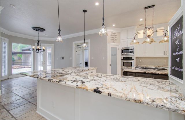 1703 Brookside Pine Lane, Houston, TX 77345