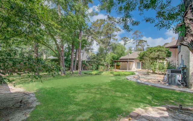 1703 Brookside Pine Lane, Houston, TX 77345