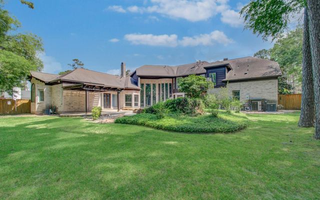 1703 Brookside Pine Lane, Houston, TX 77345