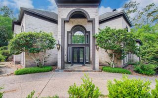 1703 Brookside Pine Lane, Houston, TX 77345