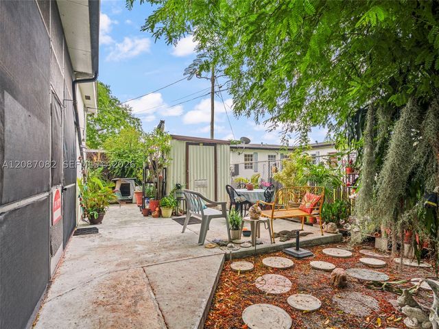 5440 E 7th Ave, Hialeah, FL 33013