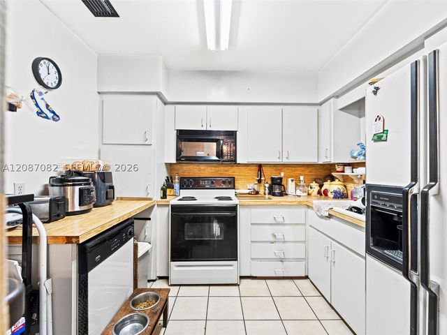5440 E 7th Ave, Hialeah, FL 33013