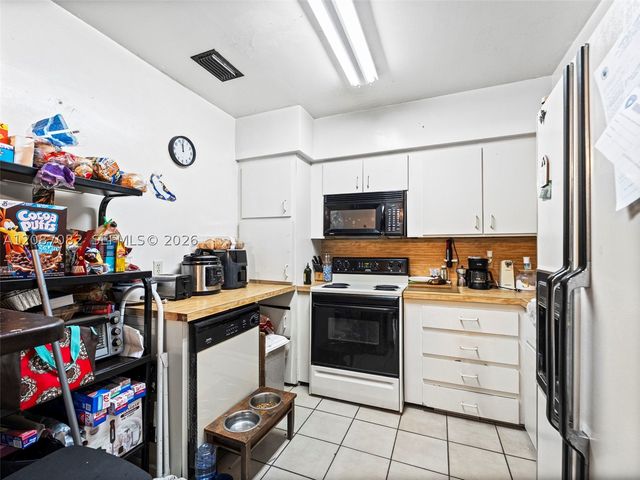 5440 E 7th Ave, Hialeah, FL 33013