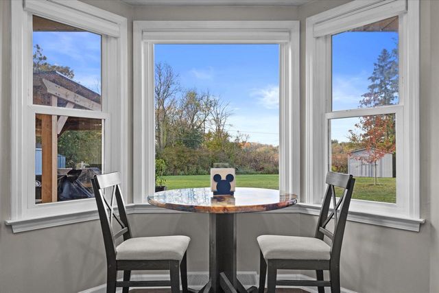 N58W18335 Juniper LANE, Menomonee Falls, WI 53051