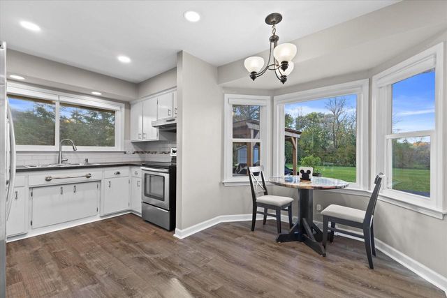 N58W18335 Juniper LANE, Menomonee Falls, WI 53051