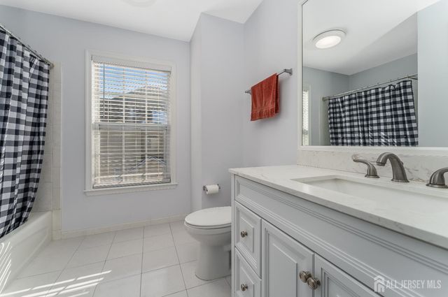 66 Tennyson Road, East Windsor, NJ 08520