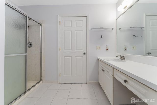 66 Tennyson Road, East Windsor, NJ 08520