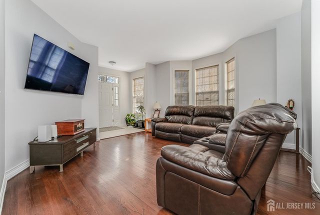 66 Tennyson Road, East Windsor, NJ 08520