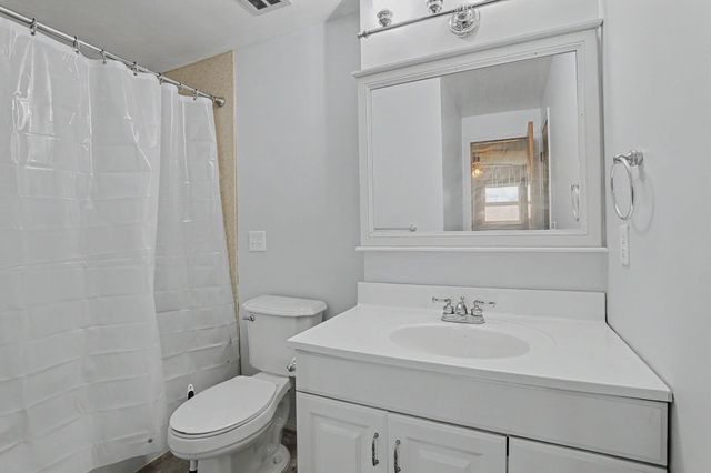 12450 W lynndale st, Wichita, KS 67235