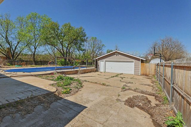 12450 W lynndale st, Wichita, KS 67235