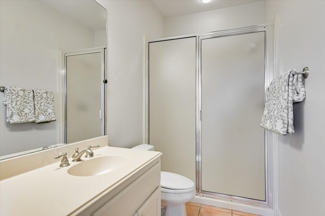 216 CORINTHIAN ST, Lakeway, TX 78734