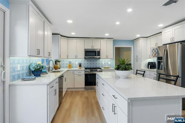 42-08 Cosgrove Court, Fair Lawn, NJ 07410